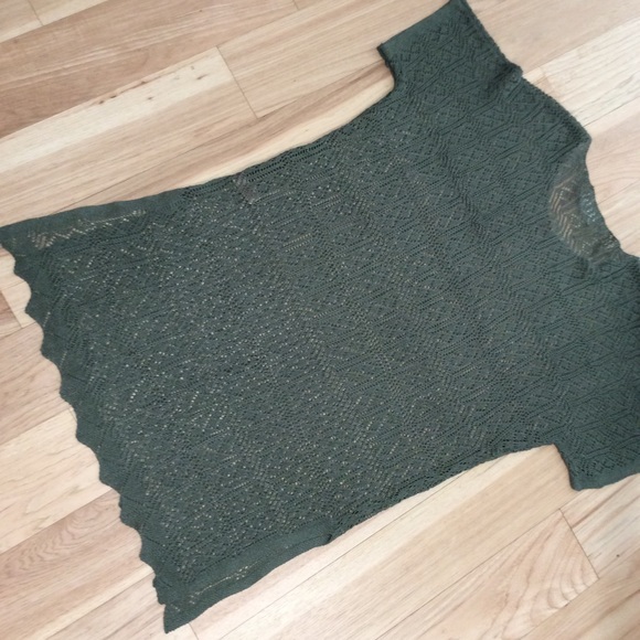 Open Knit Olive Green Look by M Tunic - Picture 2 of 7